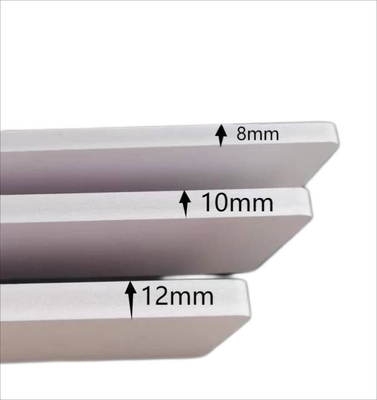 4x8ft पीवीसी फोम बोर्ड उच्च घनत्व 0.5 0.6 2 मिमी 3 मिमी प्रिंटिंग के लिए सेलुका बोर्ड